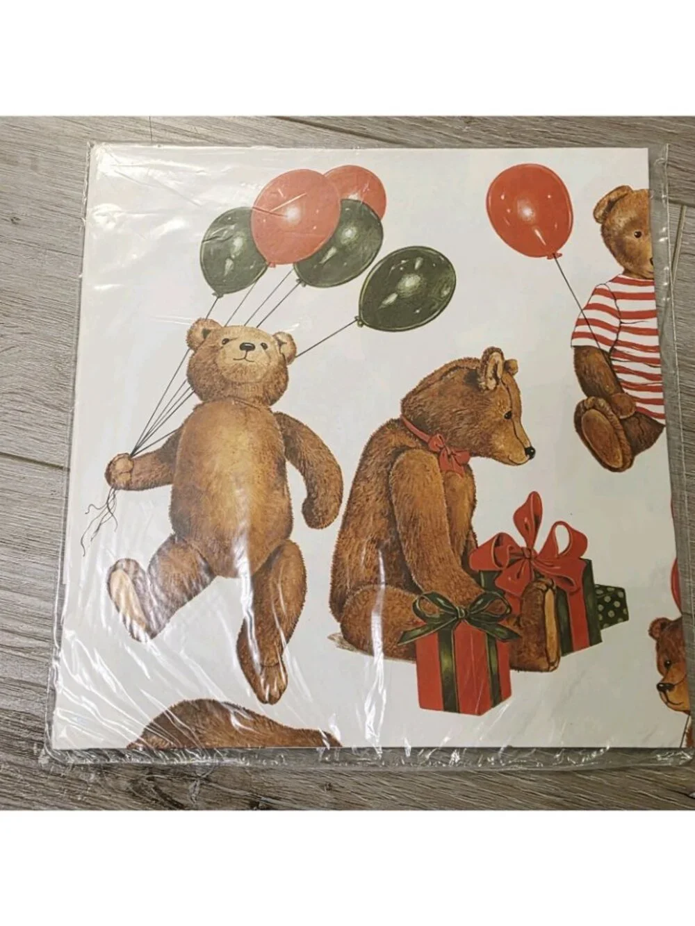 Vtg Anthropomorphic Brown Teddy Bears Red Green Balloons Wrapping Paper Crafts